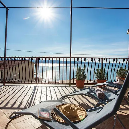 Summer Apartment Omis