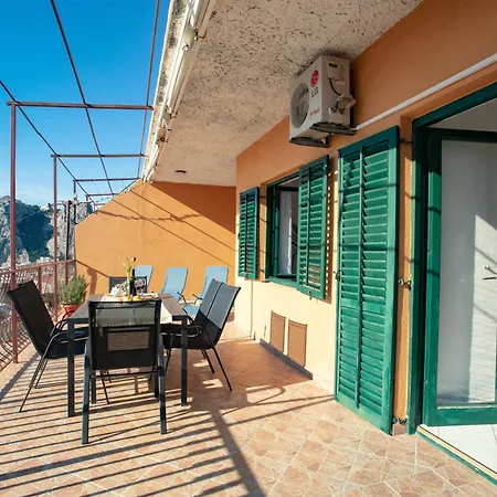 Summer Apartament *