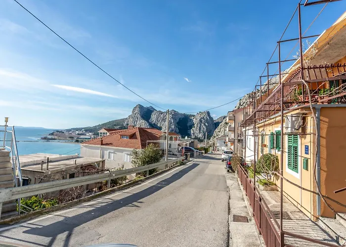 Summer Apartamento Omiš